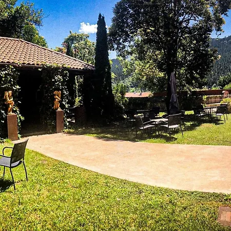 Komentu Maitea Hotel