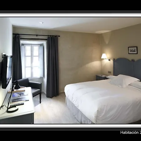 Hotell Komentu Maitea 4*