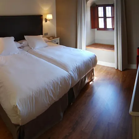 Hotel Komentu Maitea Gordexola