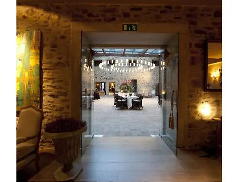 Hotel Komentu Maitea